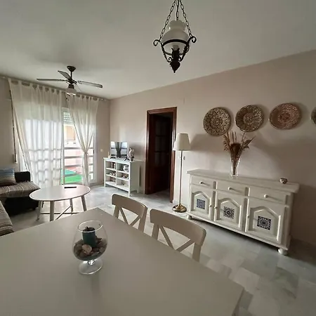 La Marina, Piso Apartment *